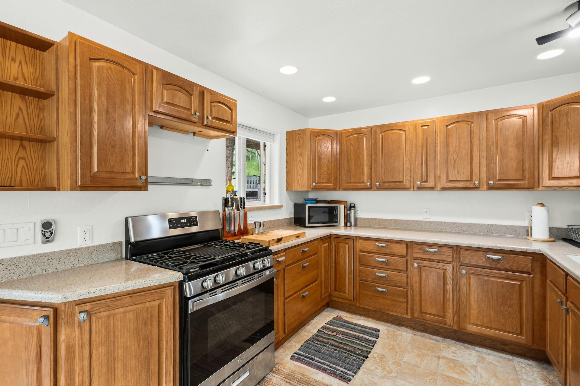 305 N Piedmont Street Property Photo 4