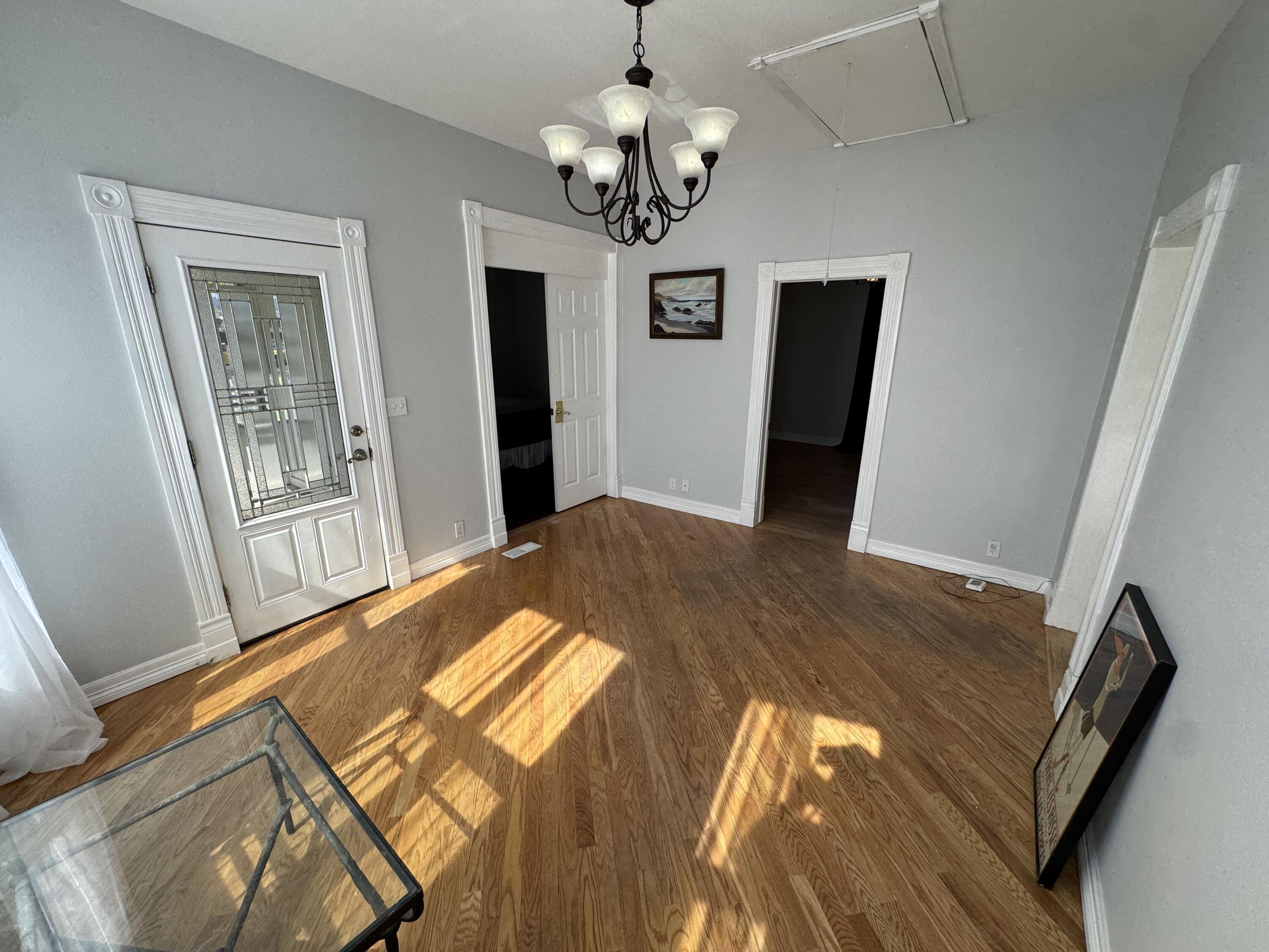 1310 Summit Street Property Photo 5