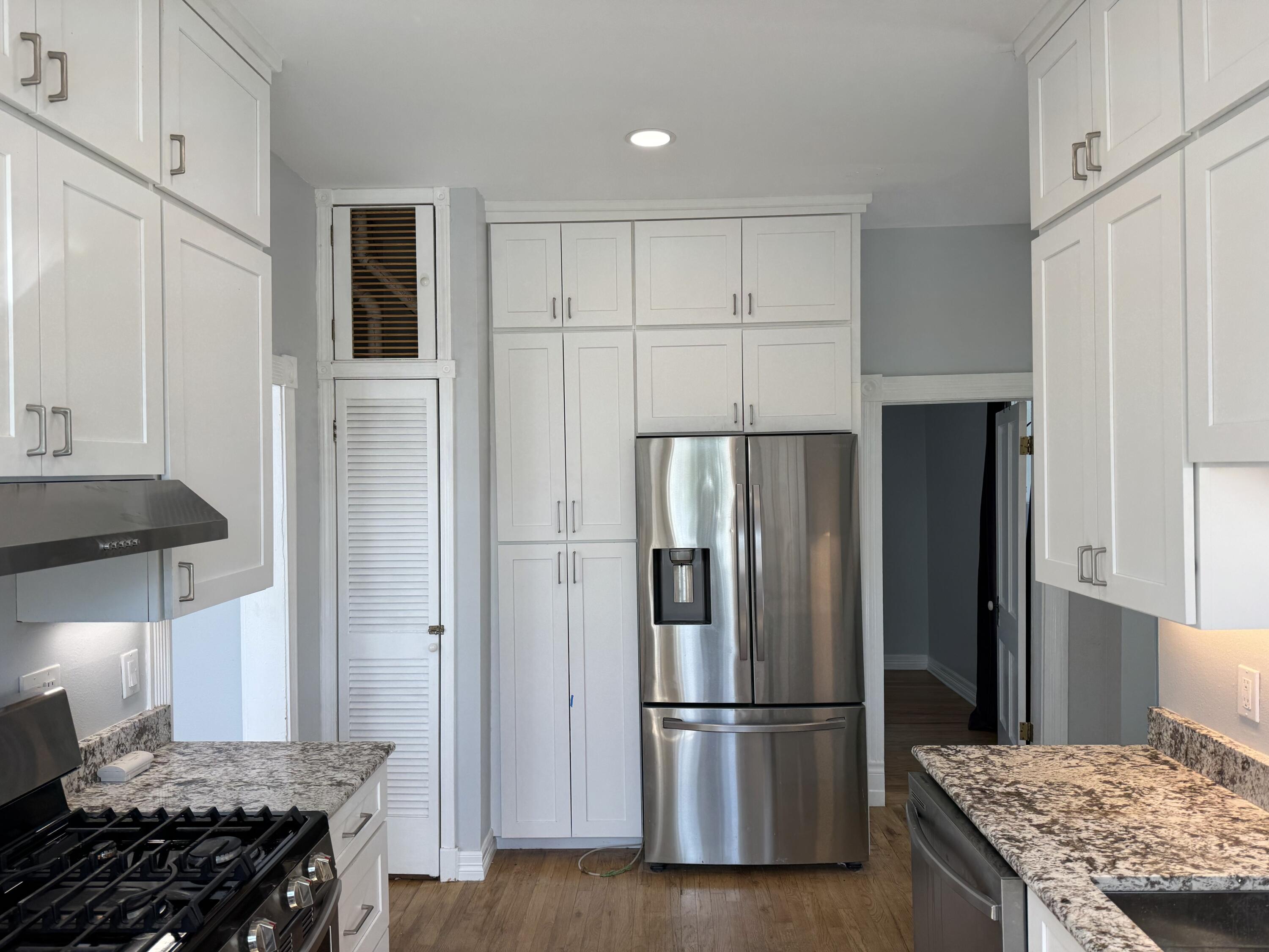 1310 Summit Street Property Photo 14