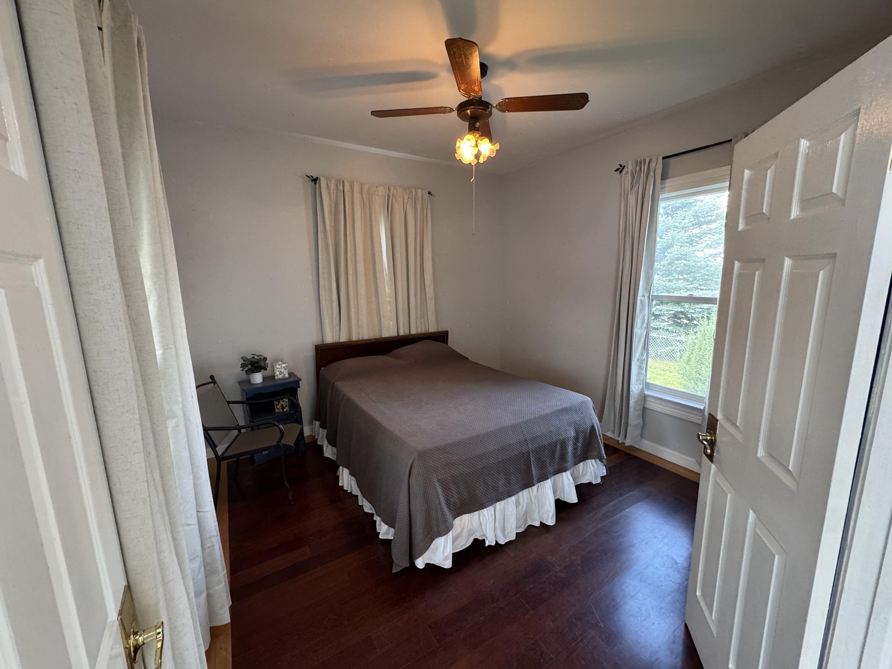 1310 Summit Street Property Photo 19