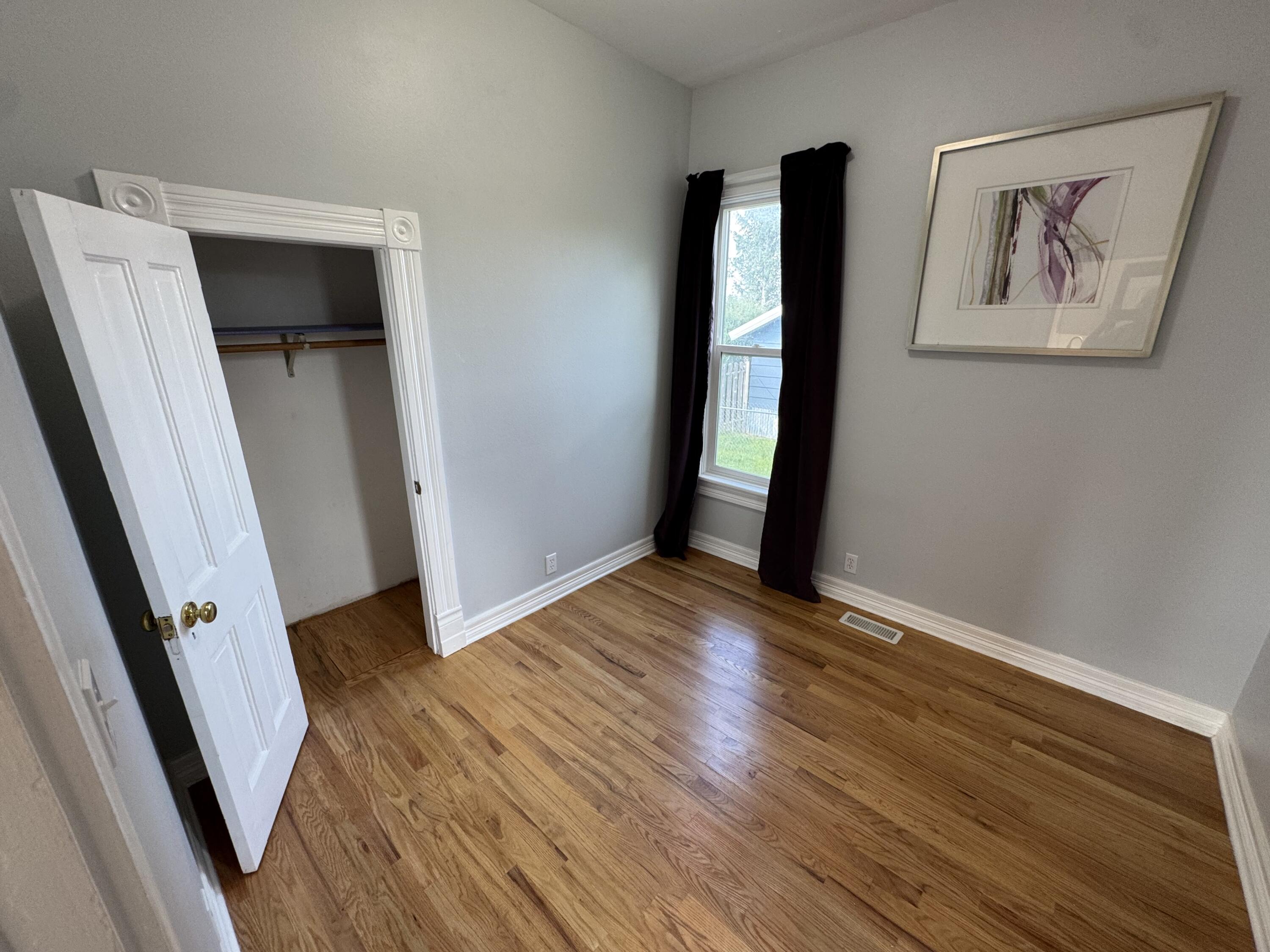 1310 Summit Street Property Photo 20