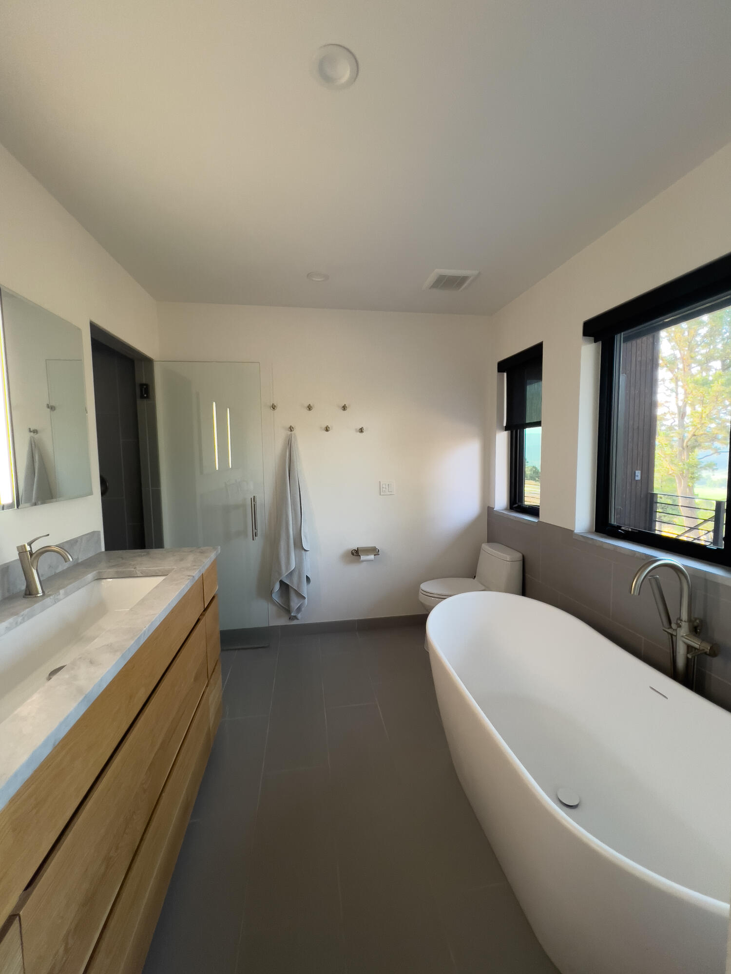 200 Pleasant Valley Drive Property Photo 25
