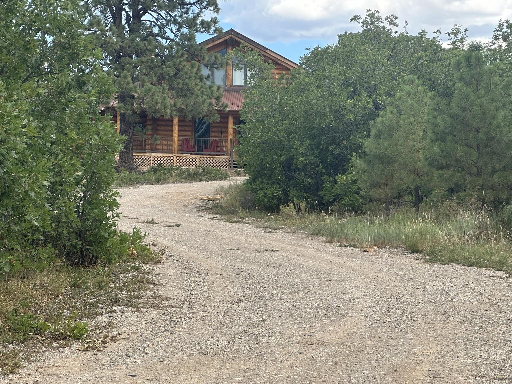 135 Canyon Rim Loop Property Photo 3