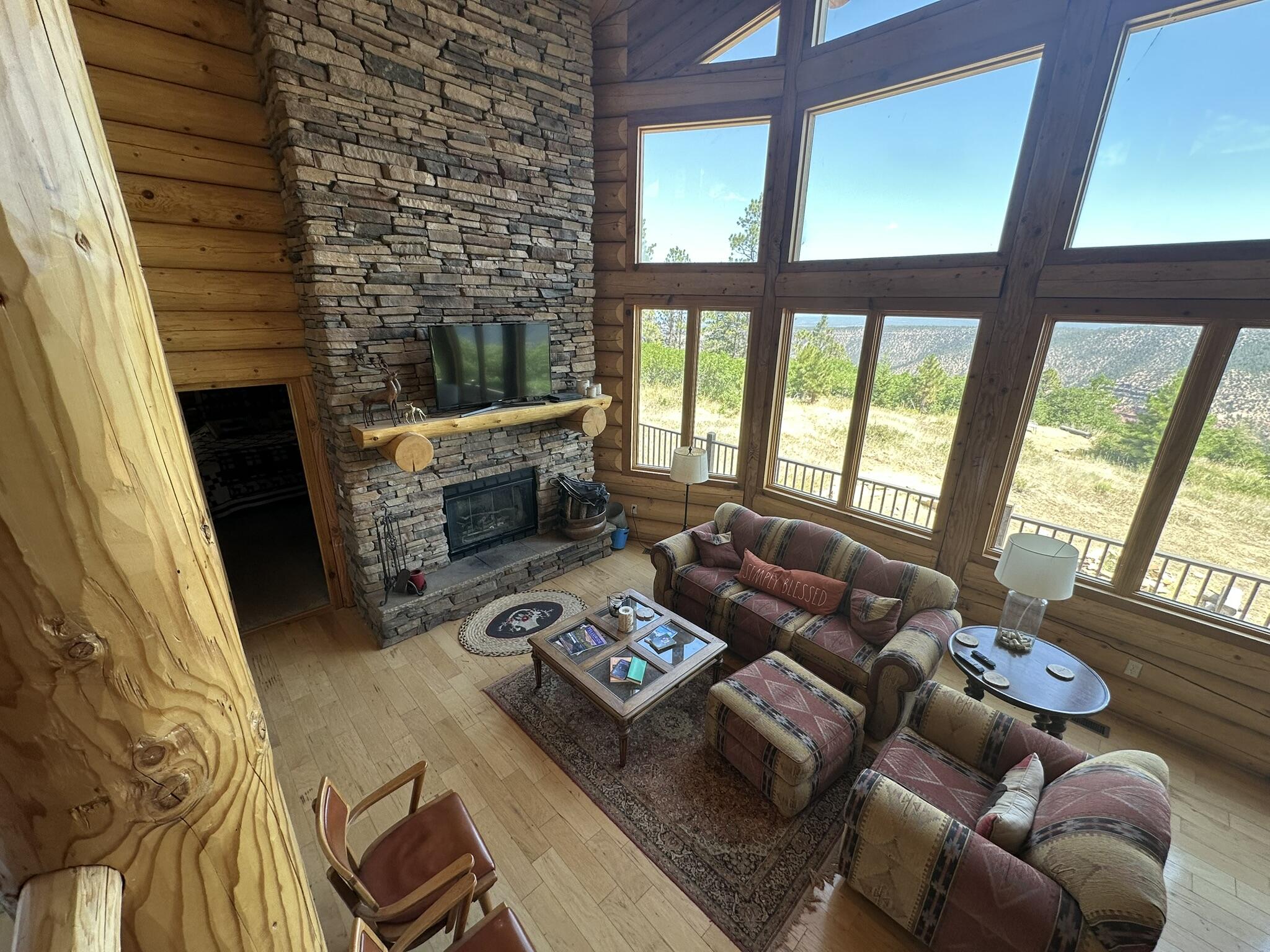 135 Canyon Rim Loop Property Photo 6