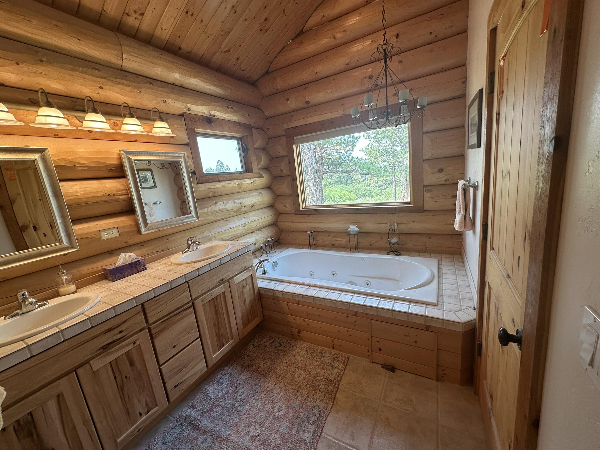 135 Canyon Rim Loop Property Photo 18