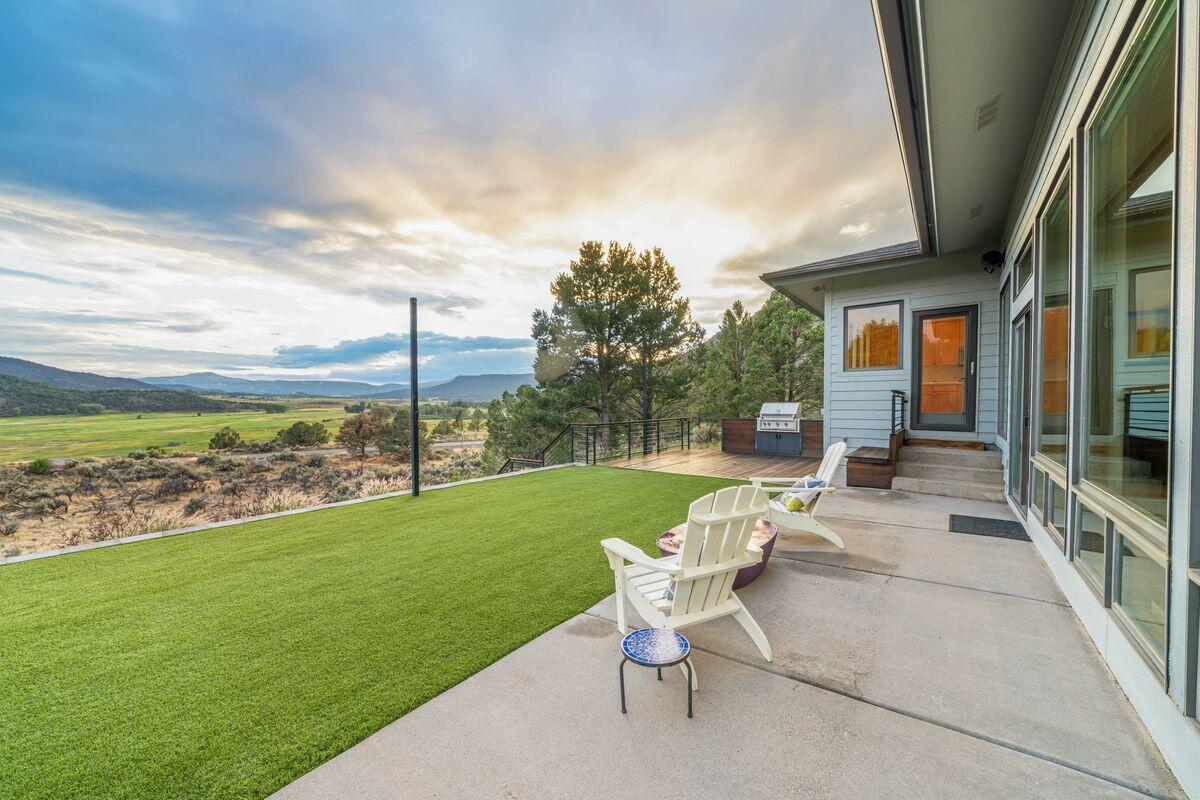 1040 Golden Eagle Trail Property Photo 4
