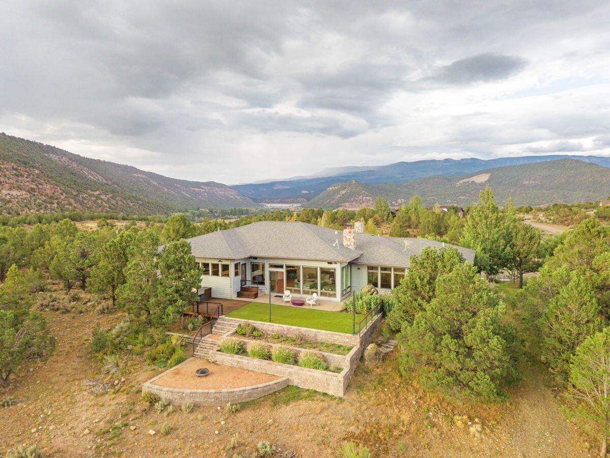 1040 Golden Eagle Trail Property Photo 5