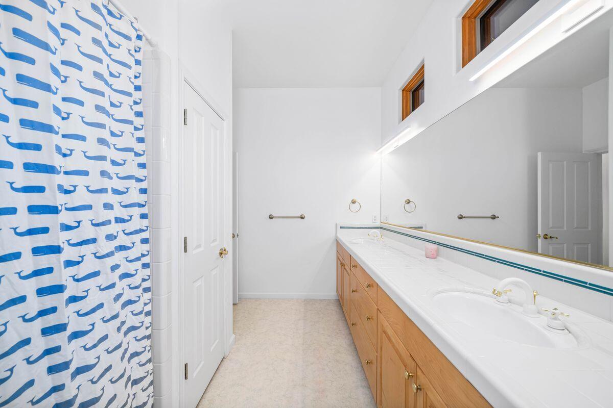 1040 Golden Eagle Trail Property Photo 48