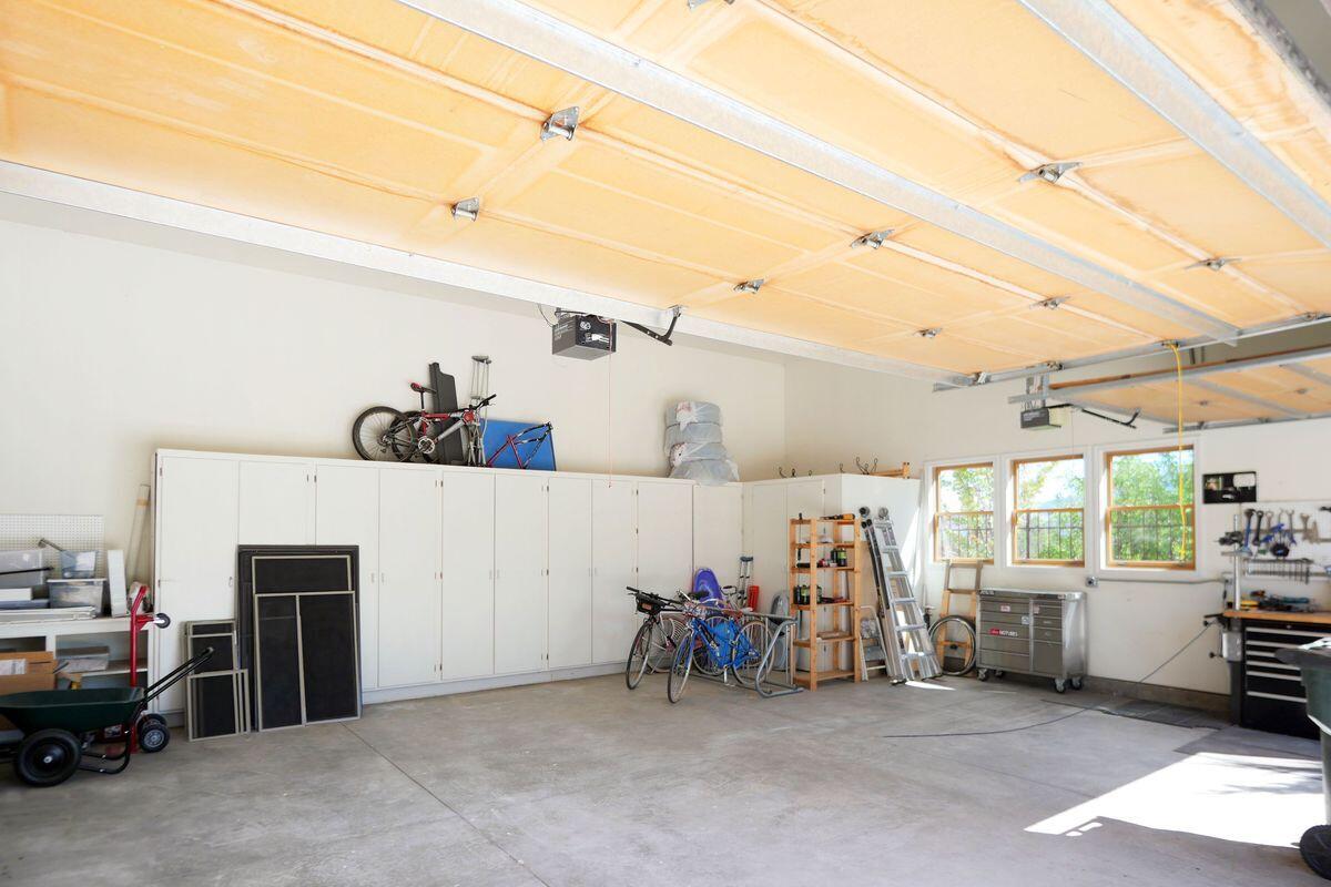 1040 Golden Eagle Trail Property Photo 55