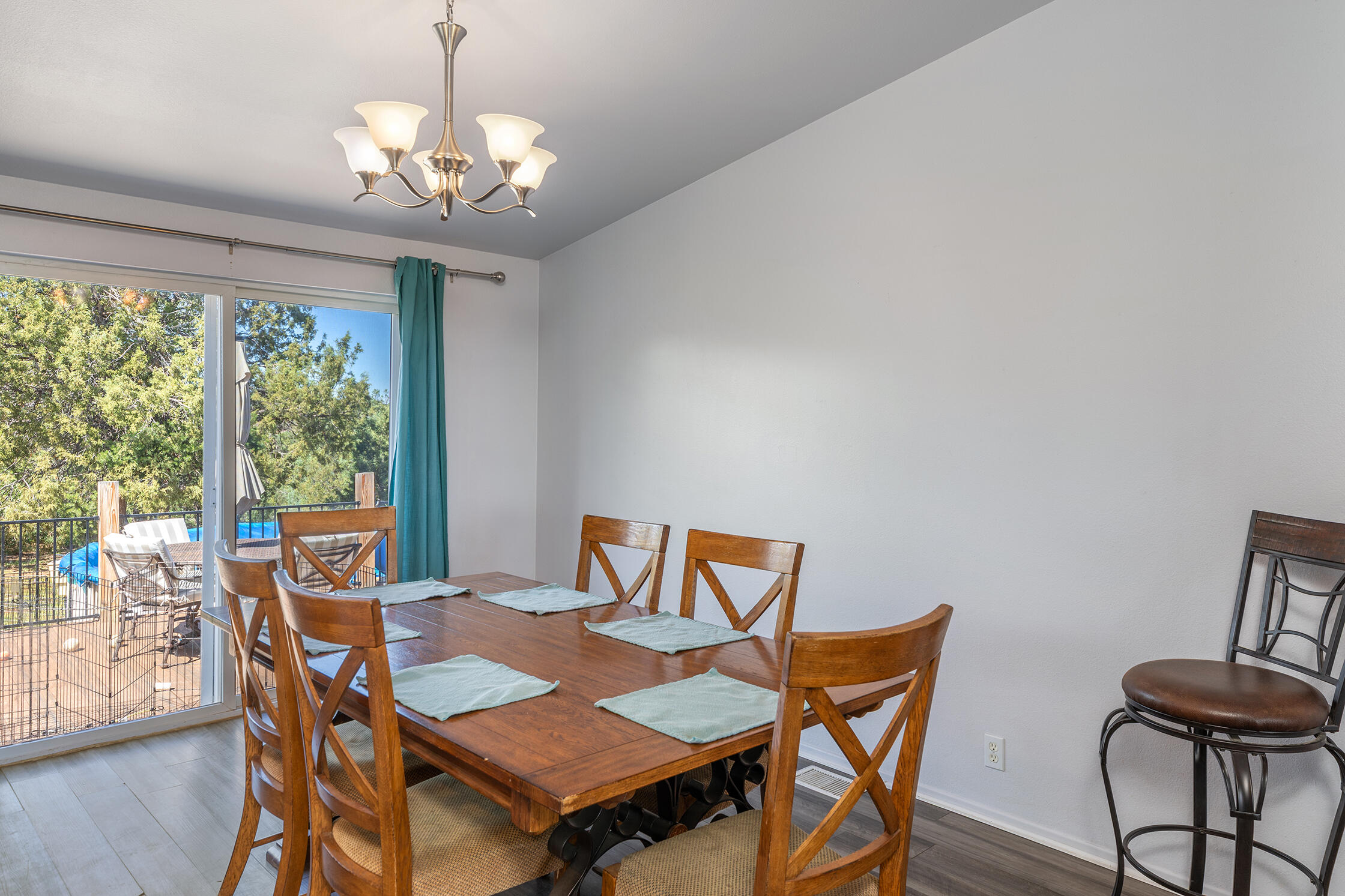 65 Bolinger Drive Property Photo 10