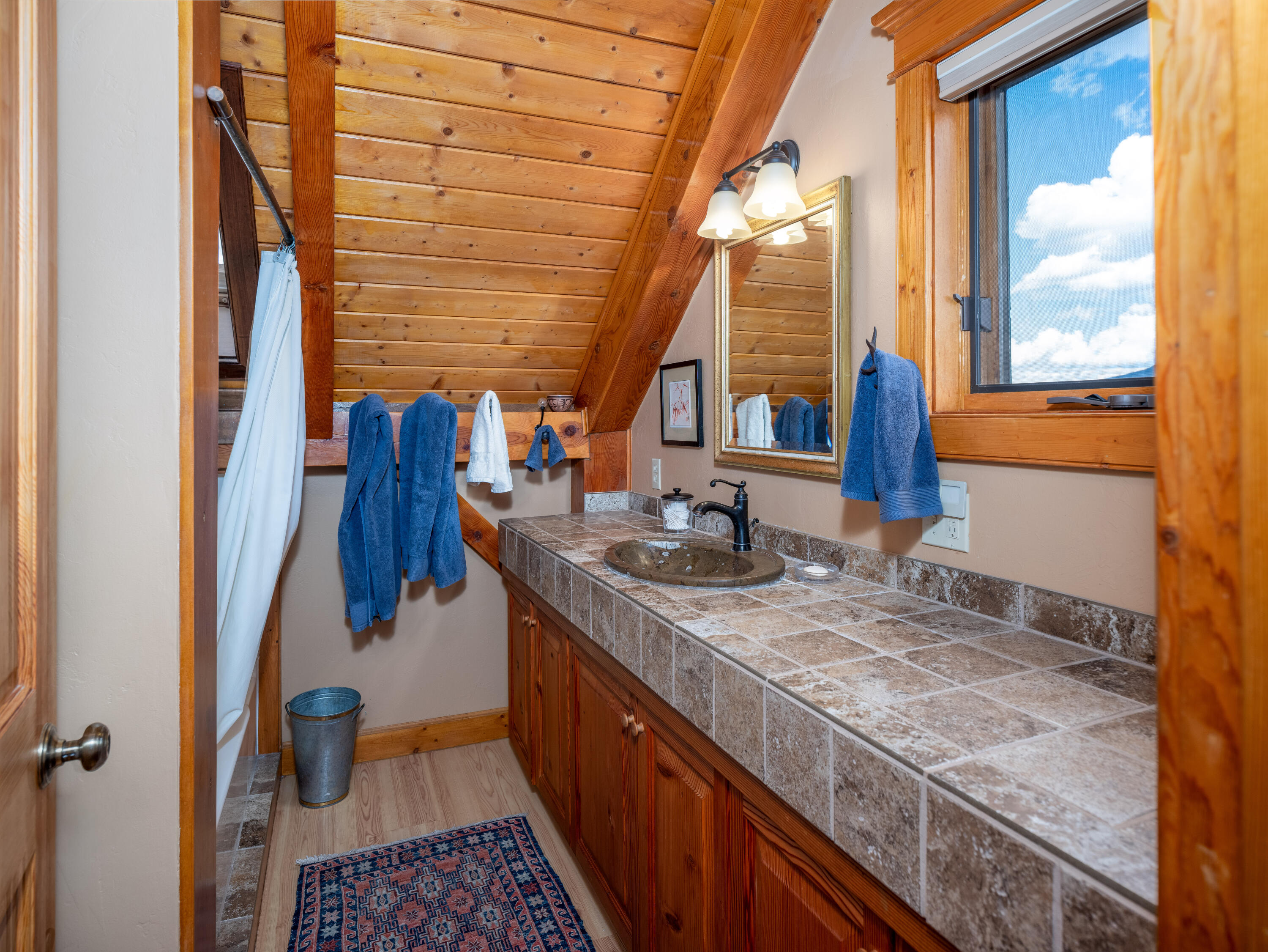 1075 High Plains Drive Property Photo 14