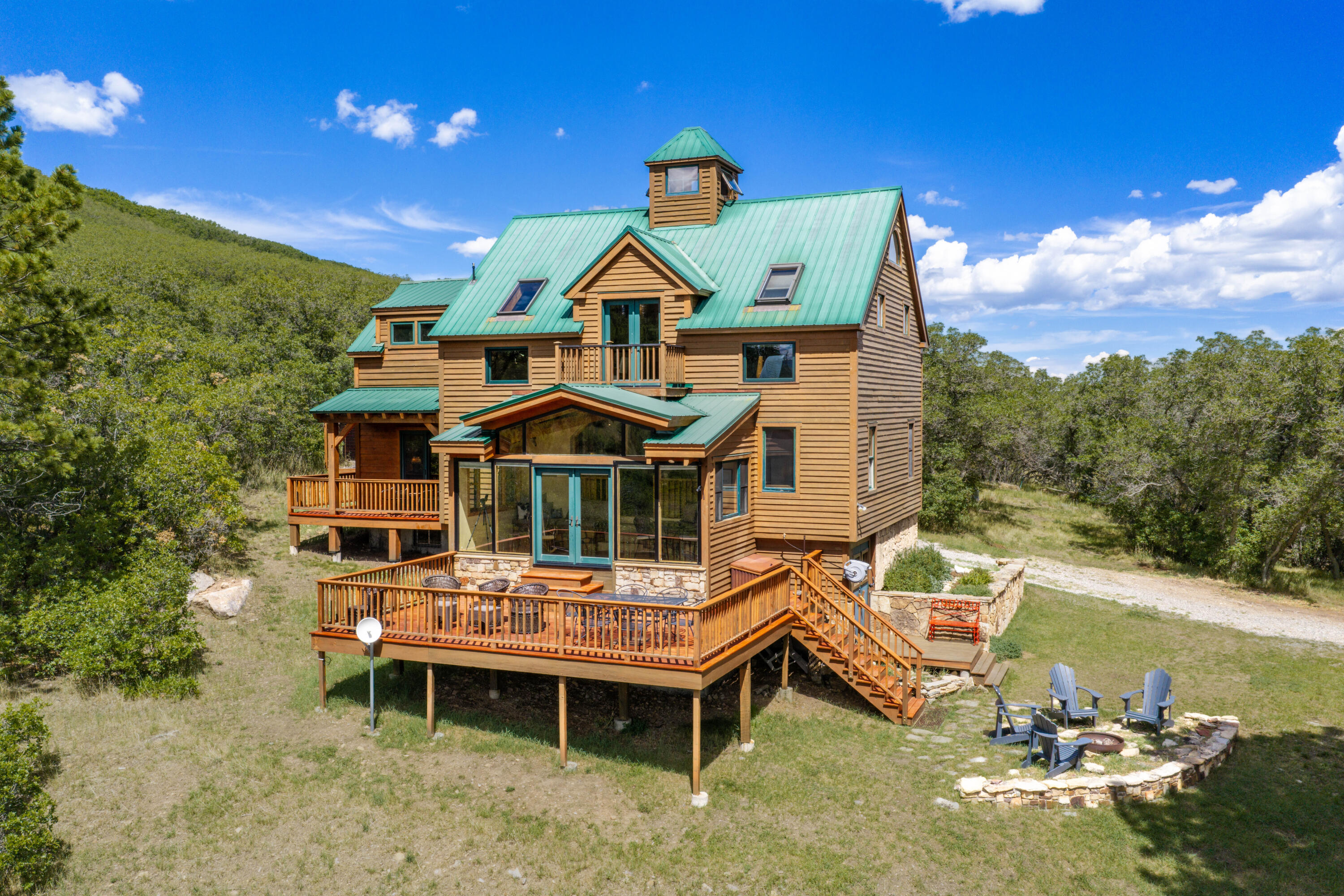 1075 High Plains Drive Property Photo 46