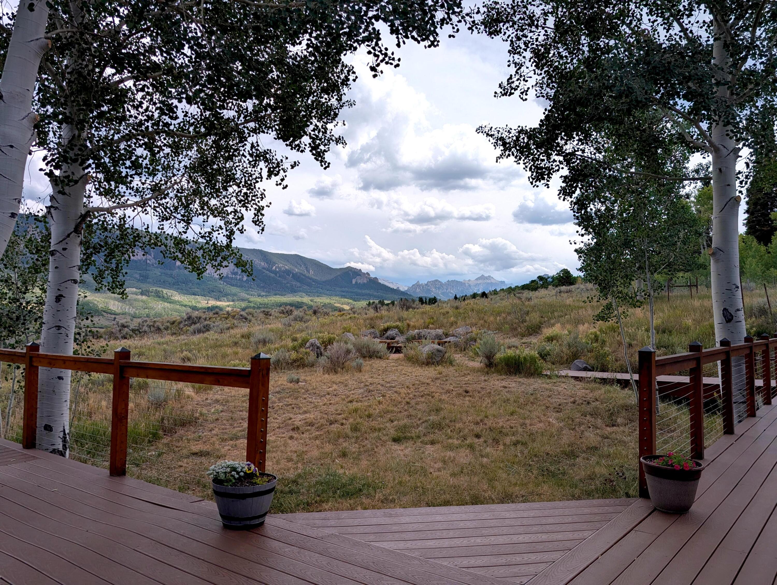 684 Falcon Way Property Photo 15