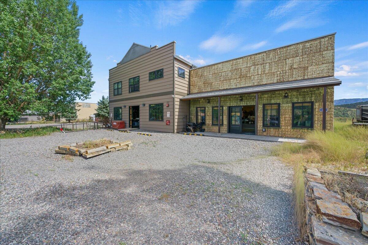 590 Palomino Trail, 592&594 Property Photo 1
