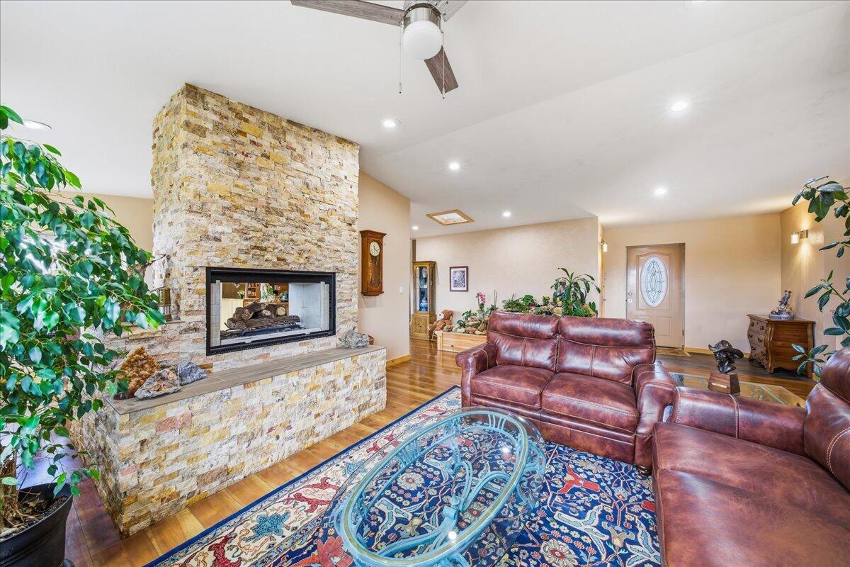 44921 Property Photo 7
