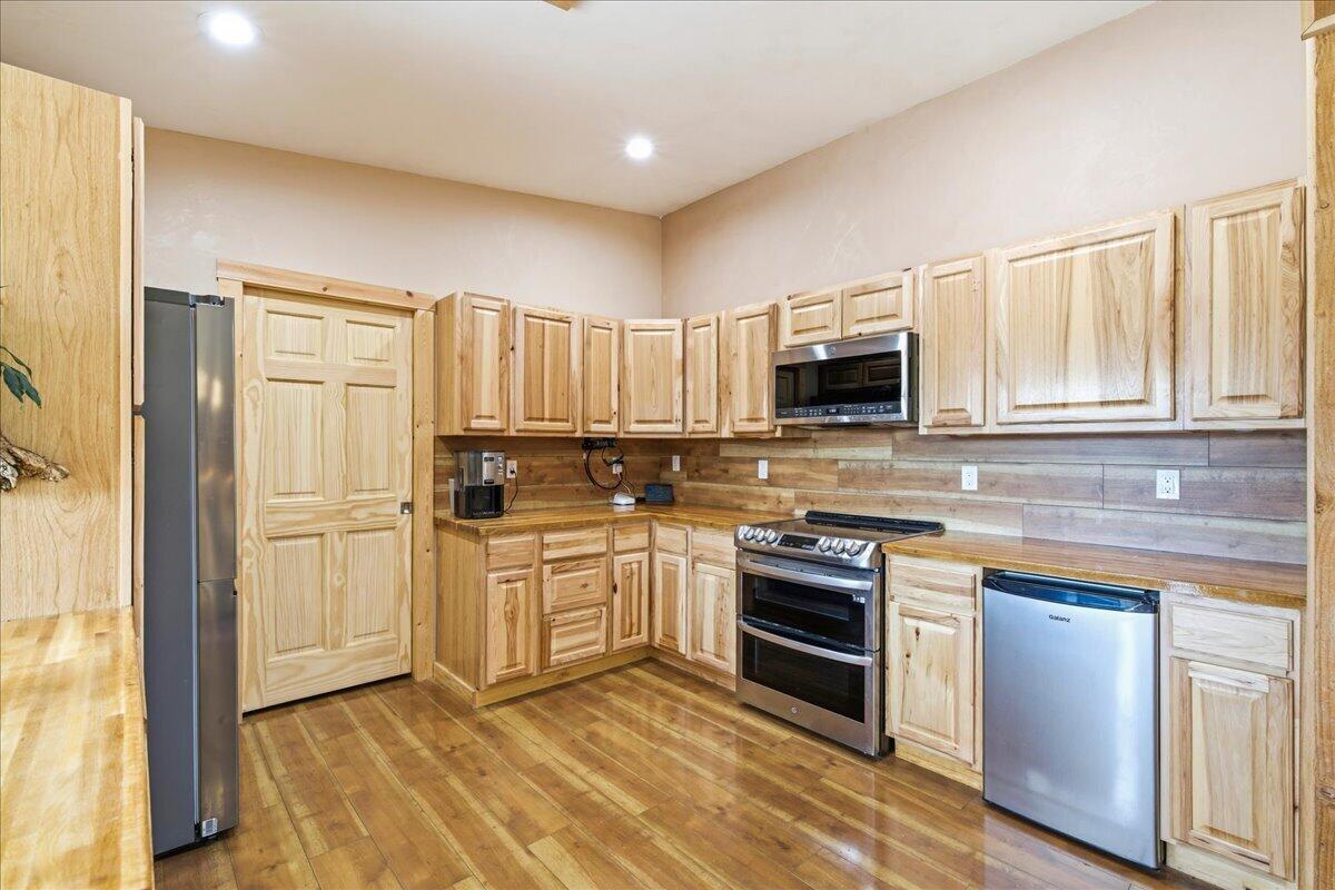 44921 Property Photo 10