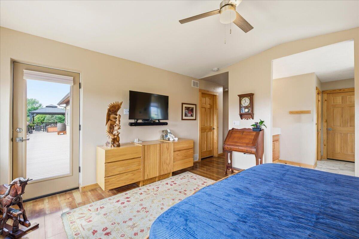 44921 Property Photo 16