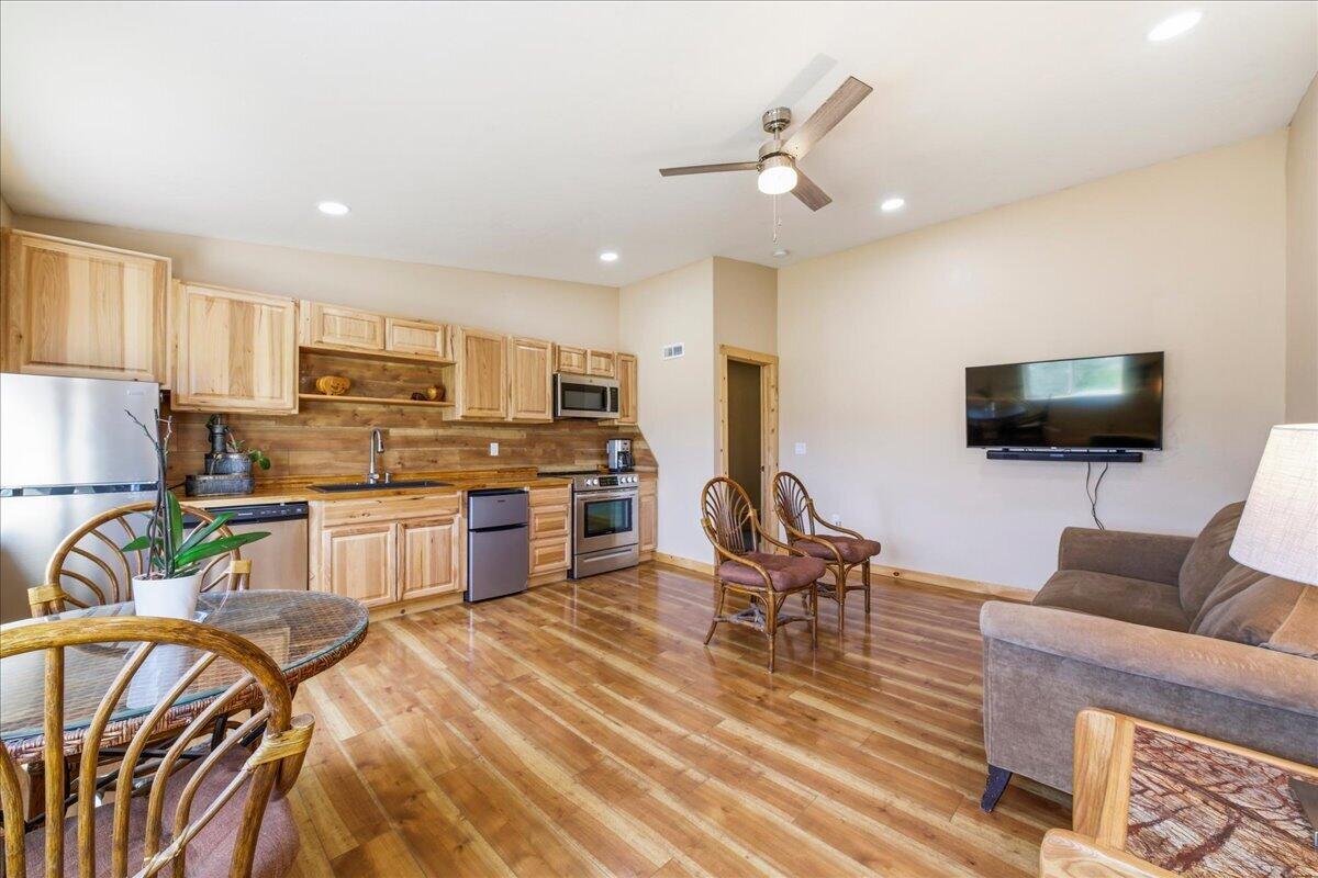 44921 Property Photo 20