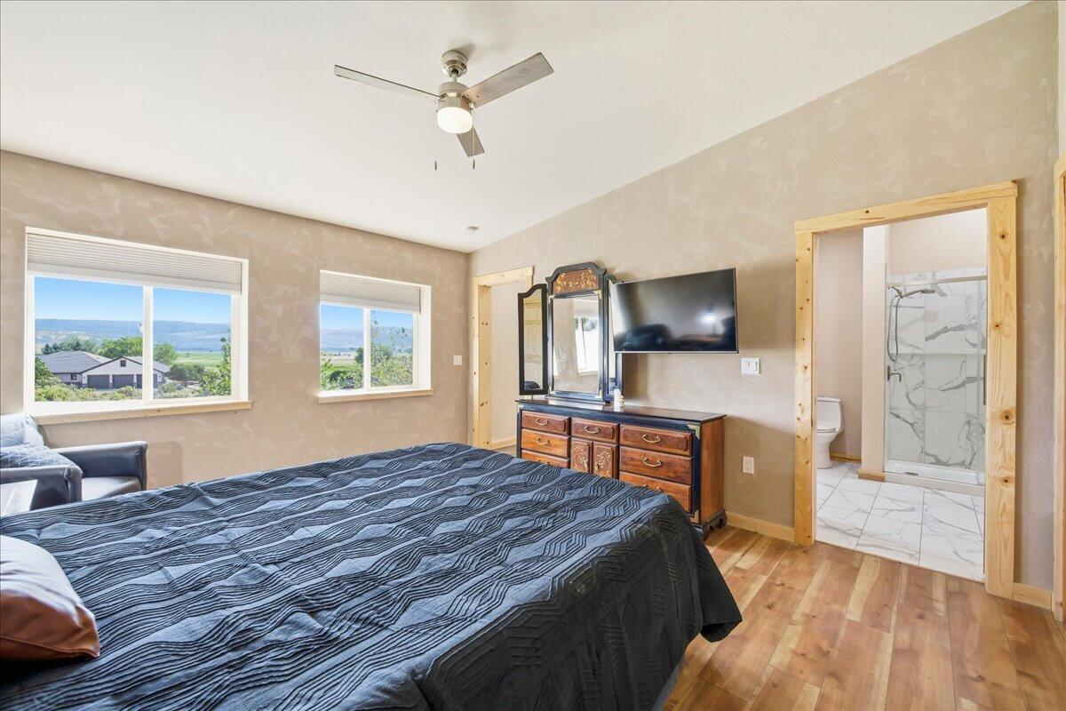 44921 Property Photo 22