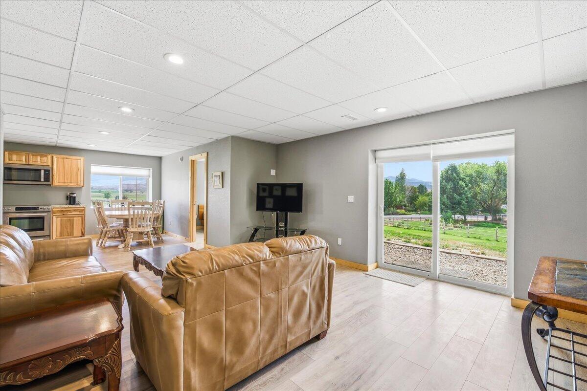 44921 Property Photo 27
