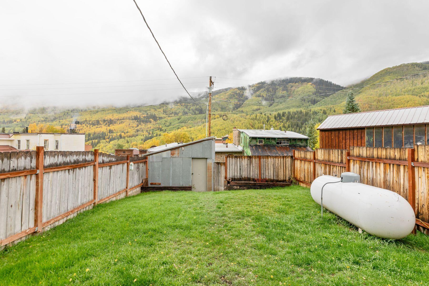 11 S Commercial Street Property Photo 16