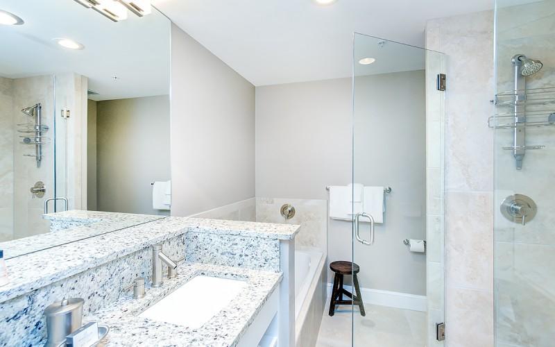 550 W Depot Avenue 103-17 Property Photo 5