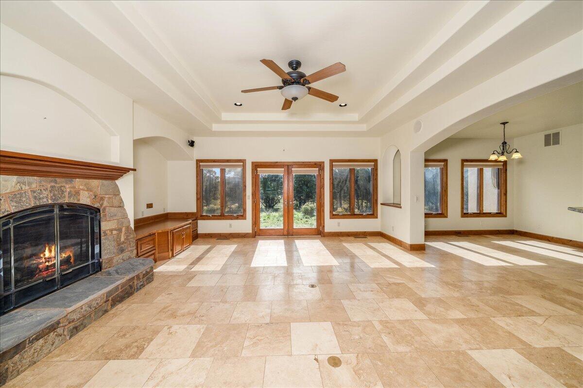 40 Juniper Lane Property Photo 11