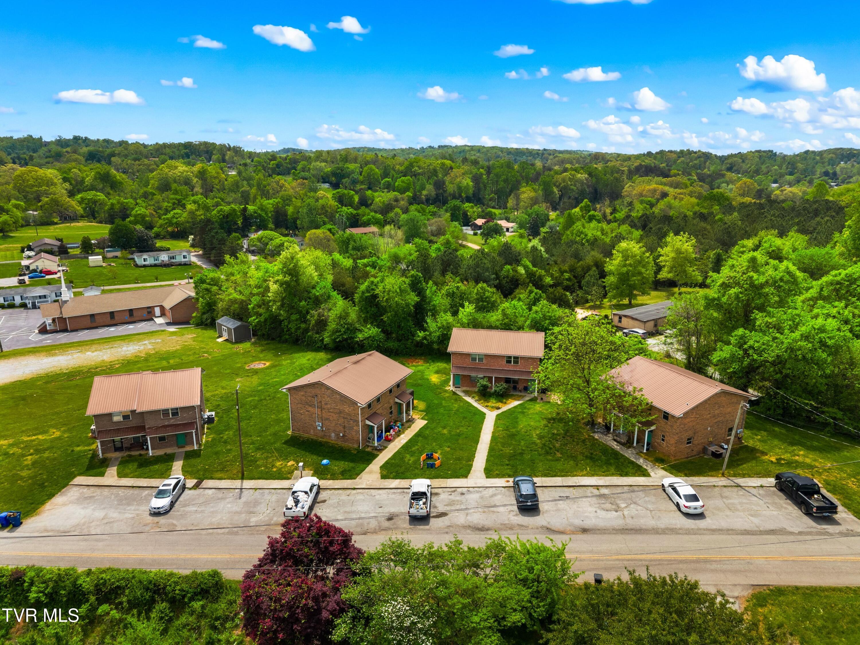 3229 Blue Springs Road Property Photo 1