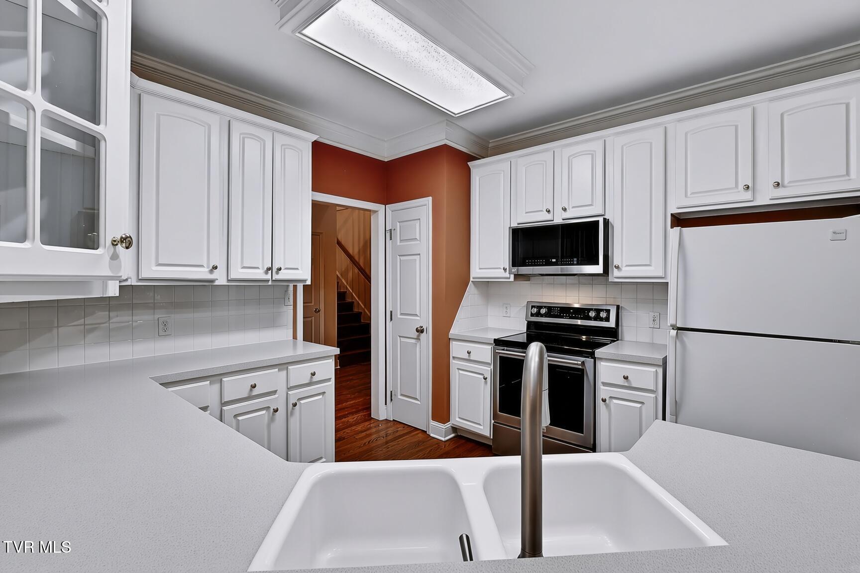 14 Hunters Ridge Road Property Photo 15