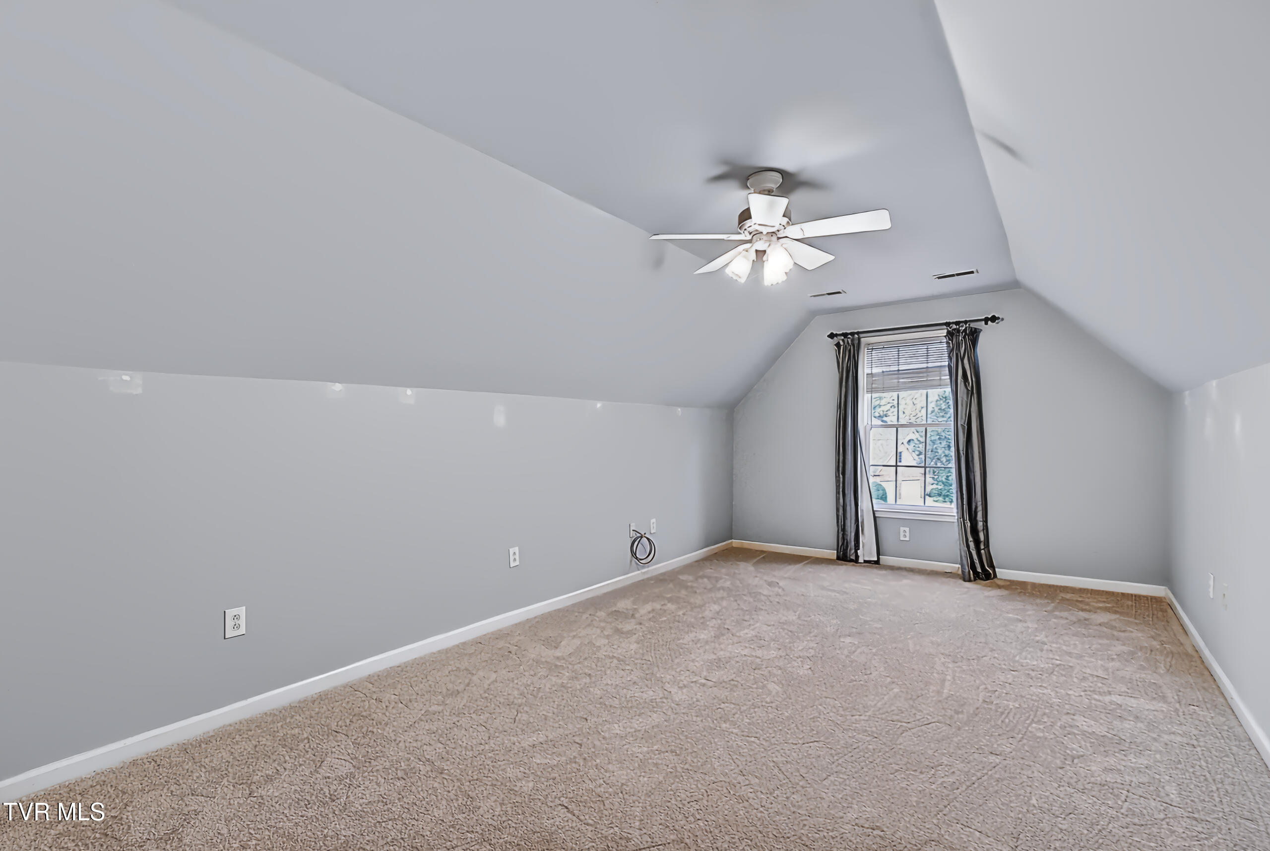 14 Hunters Ridge Road Property Photo 33