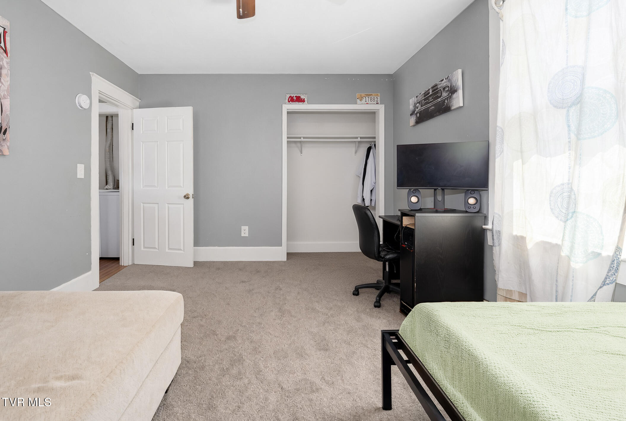 629 Branch Street Property Photo 22