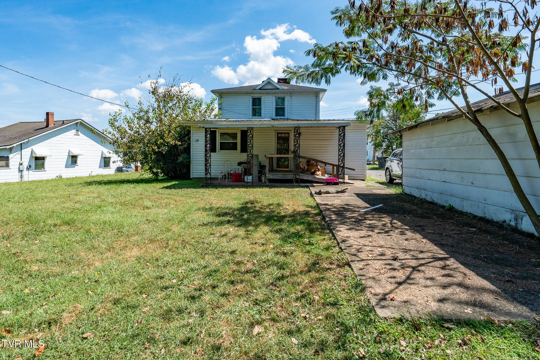 629 Branch Street Property Photo 36