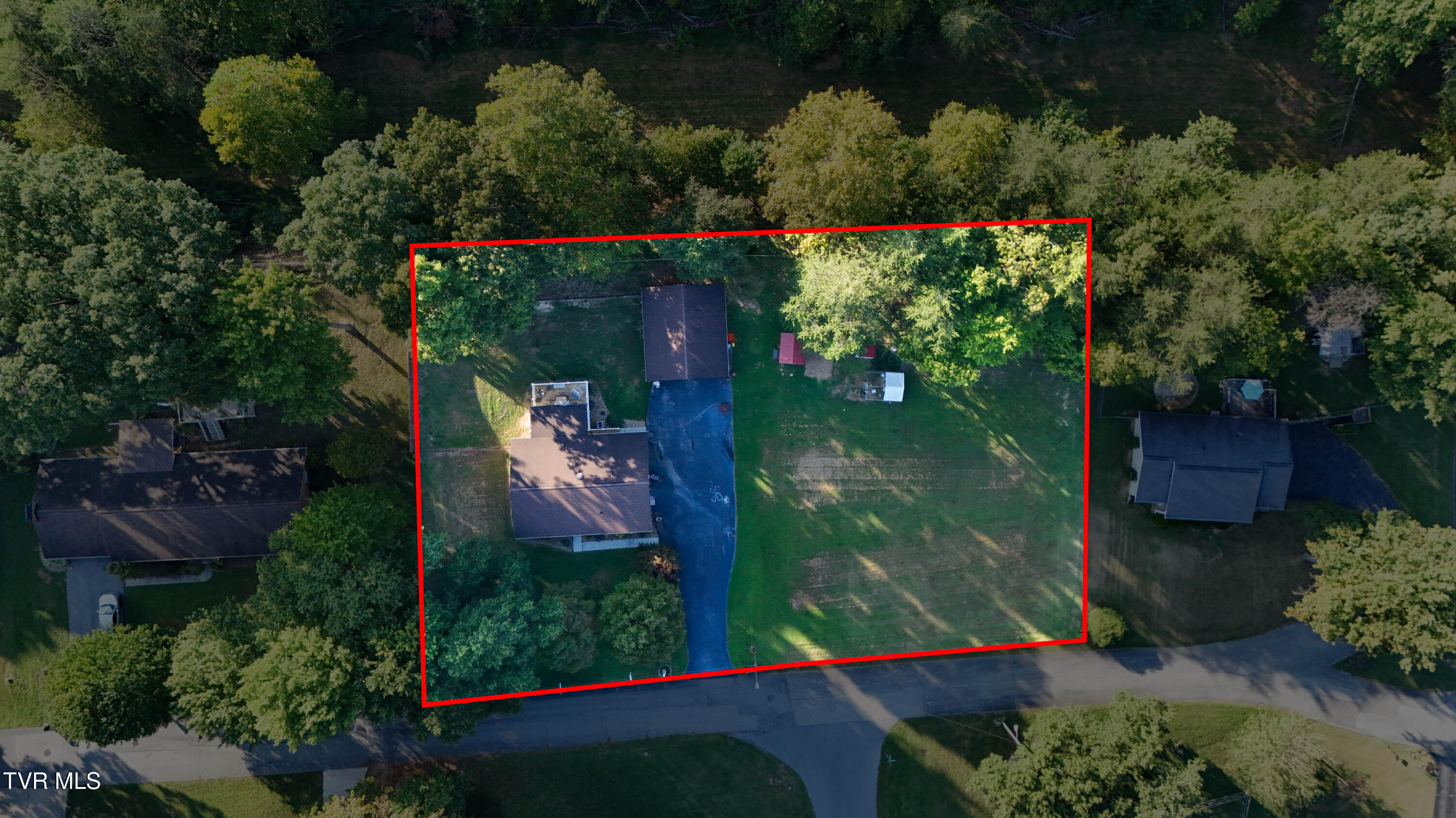 1241 Nassau Drive Property Photo 5