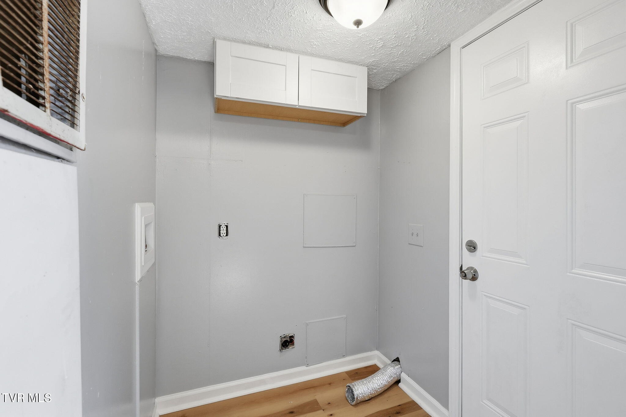 1138 Fairview Avenue Property Photo 13