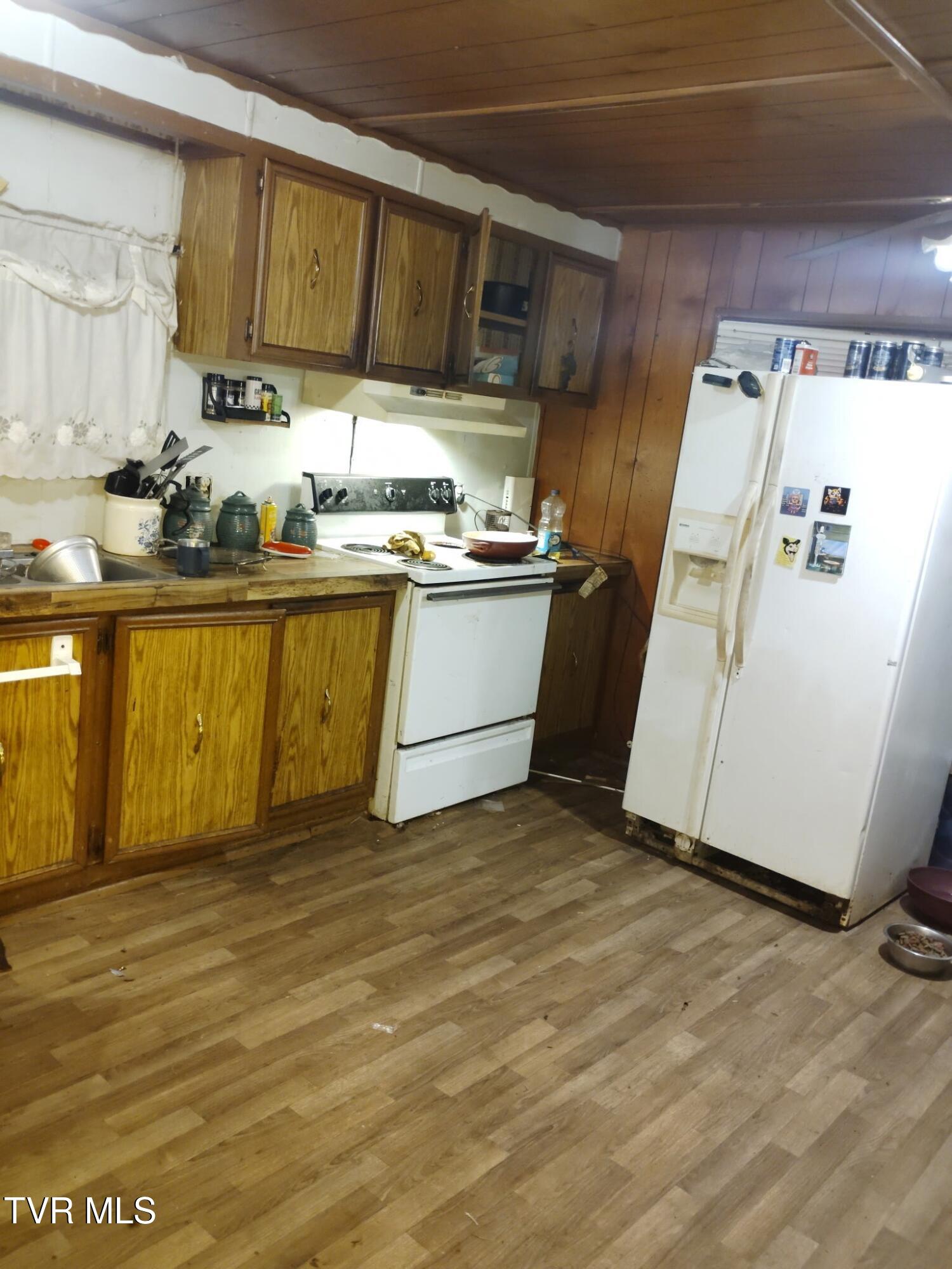 1138 Fairview Avenue Property Photo 20