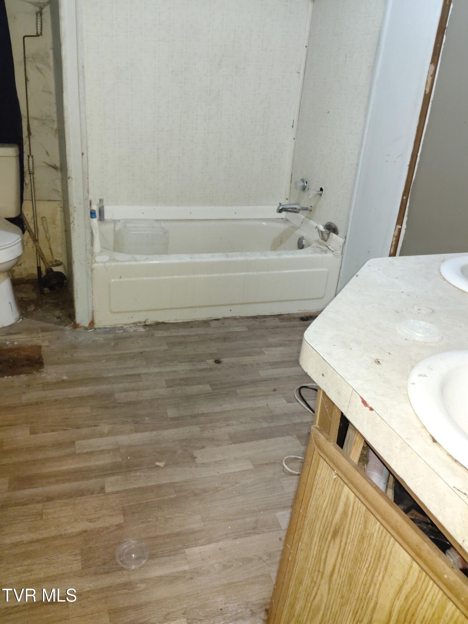 1138 Fairview Avenue Property Photo 23