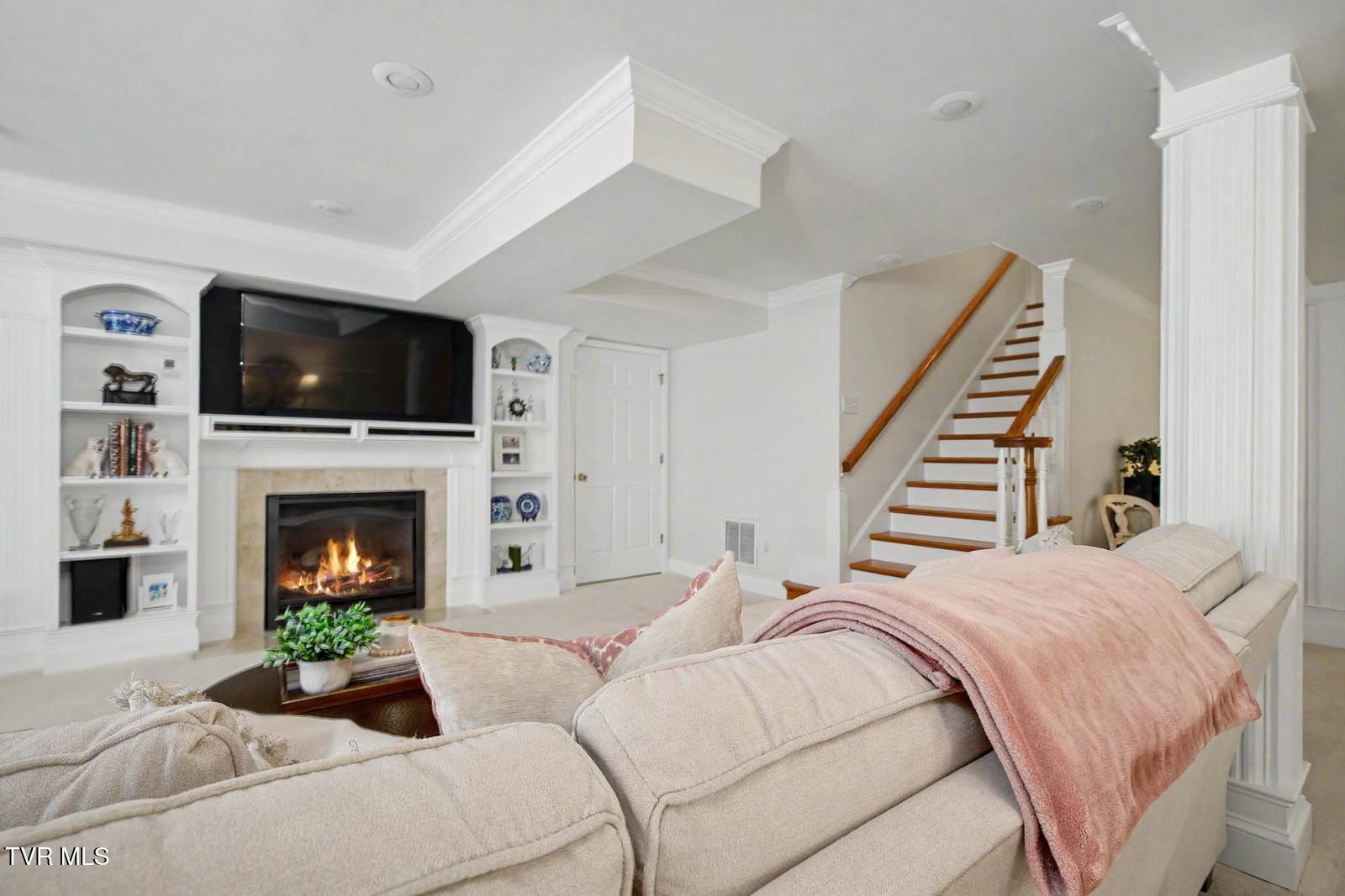 2021 Buckingham Court Property Photo 35
