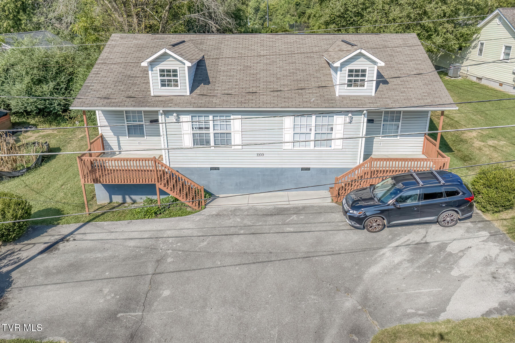 1103 High Street Property Photo 2