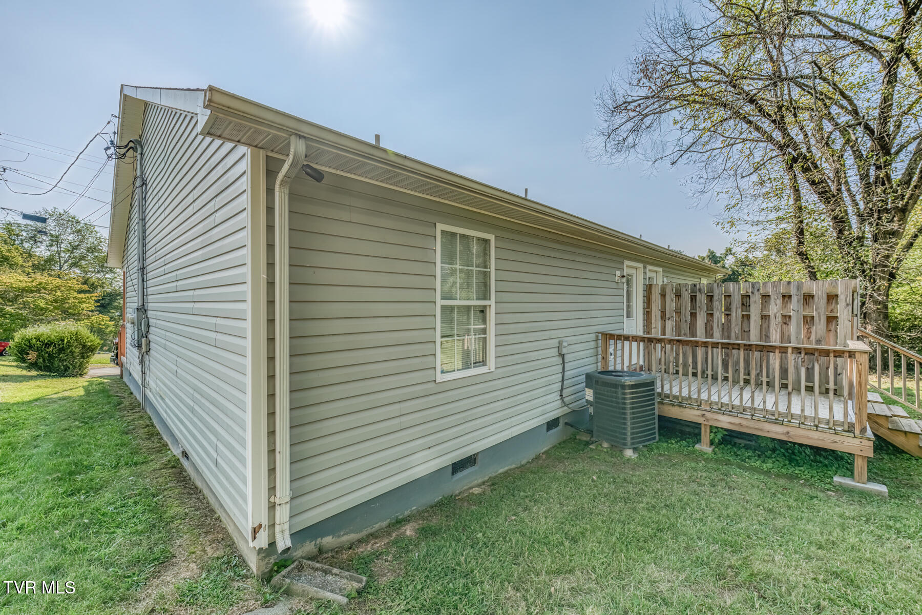 1103 High Street Property Photo 19