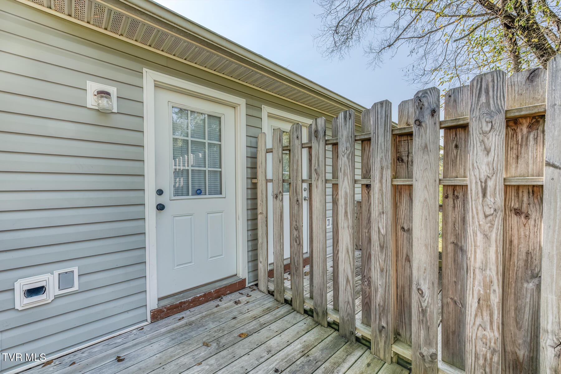 1103 High Street Property Photo 21