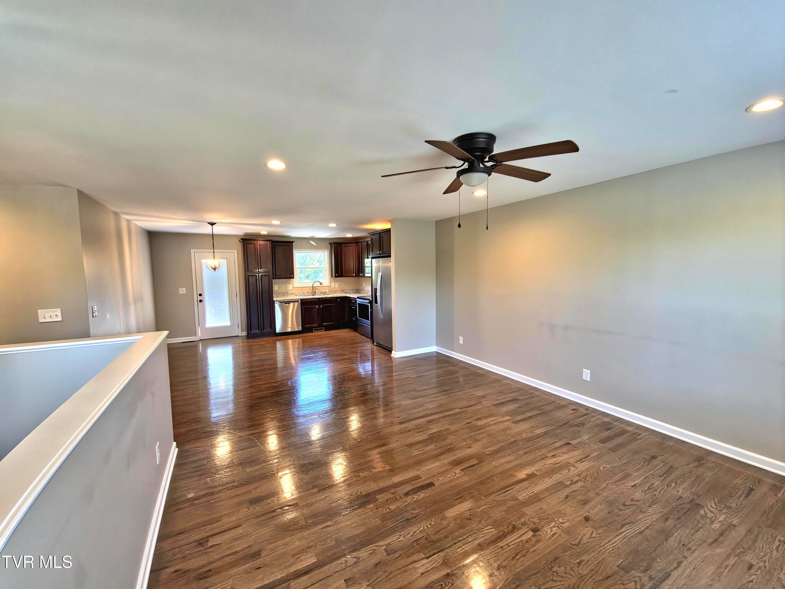 375 Ridgeway Road Property Photo 7