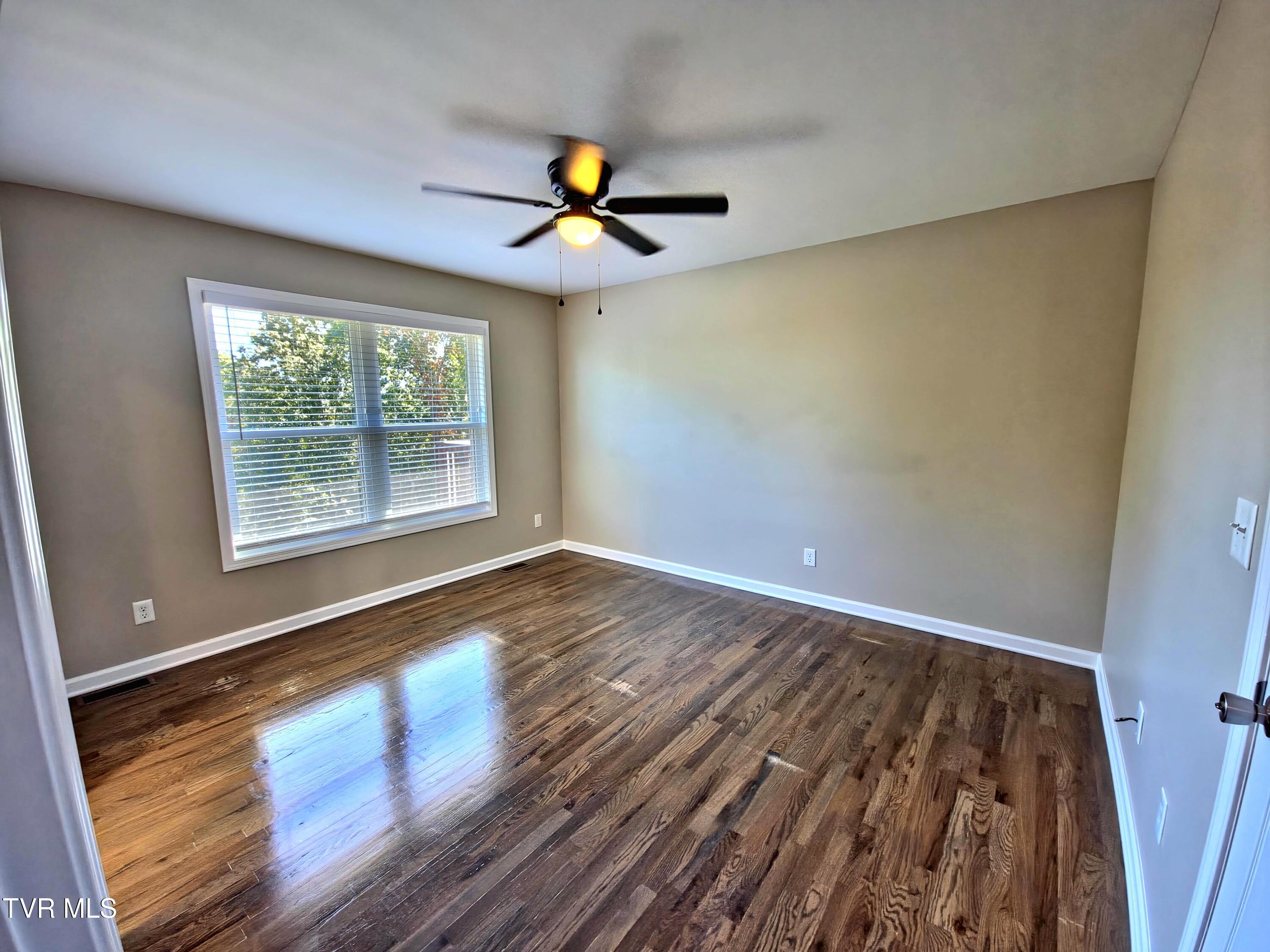 375 Ridgeway Road Property Photo 8