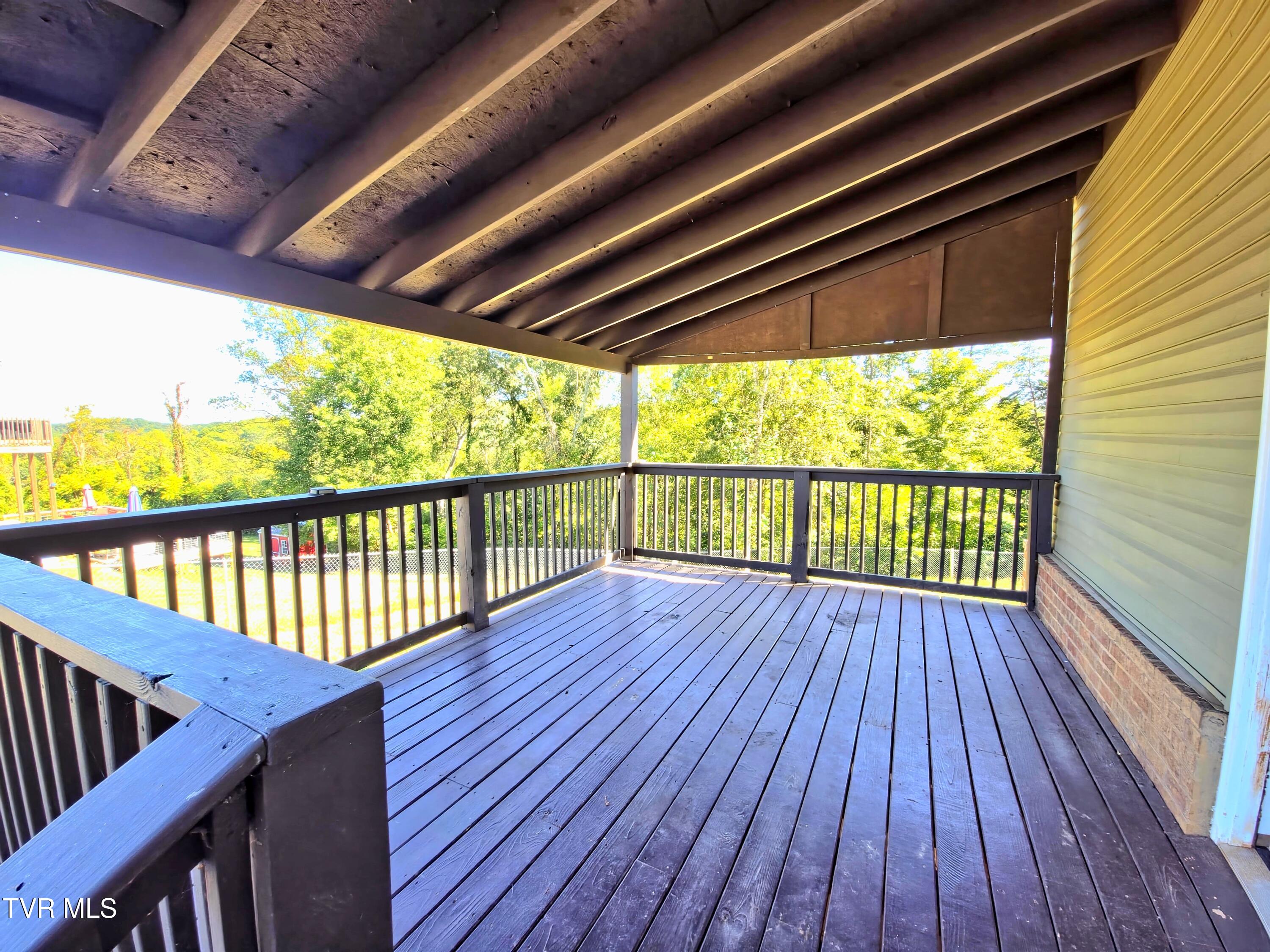 375 Ridgeway Road Property Photo 21