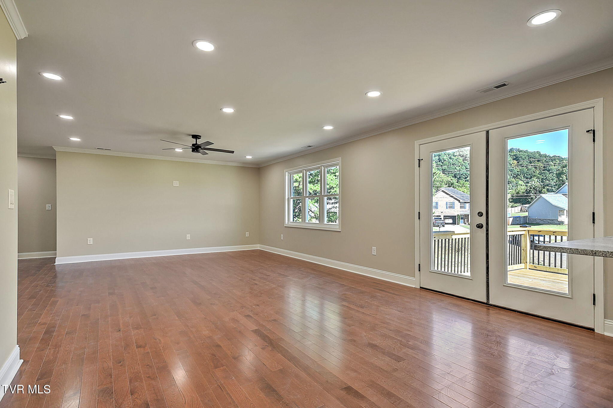 3844 Lake Valley Drive Property Photo 14