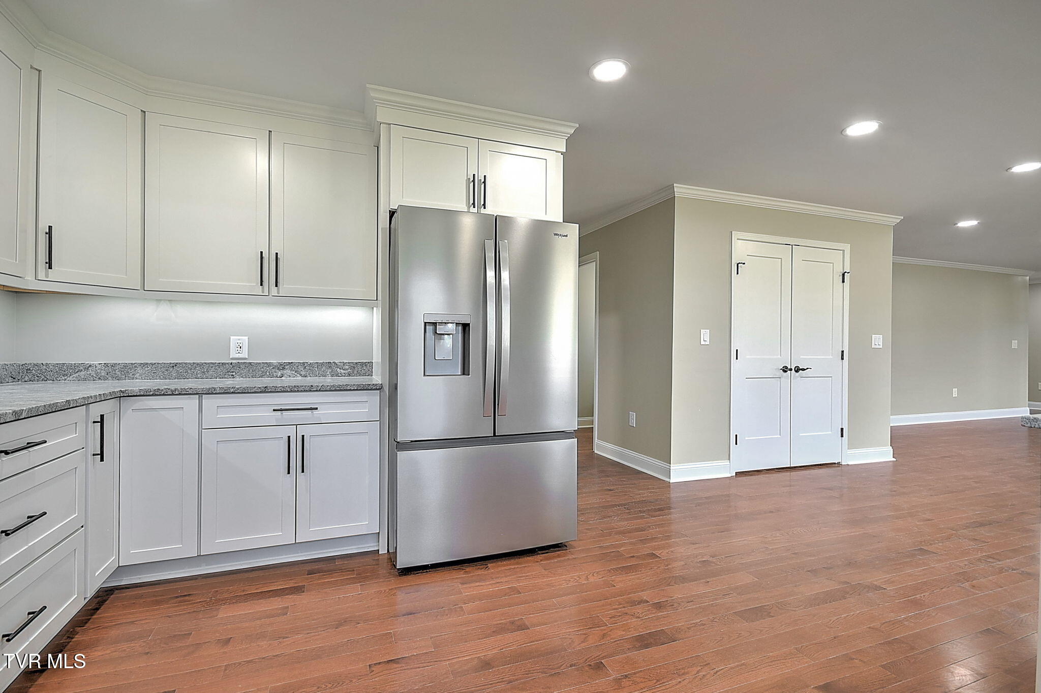 3844 Lake Valley Drive Property Photo 16