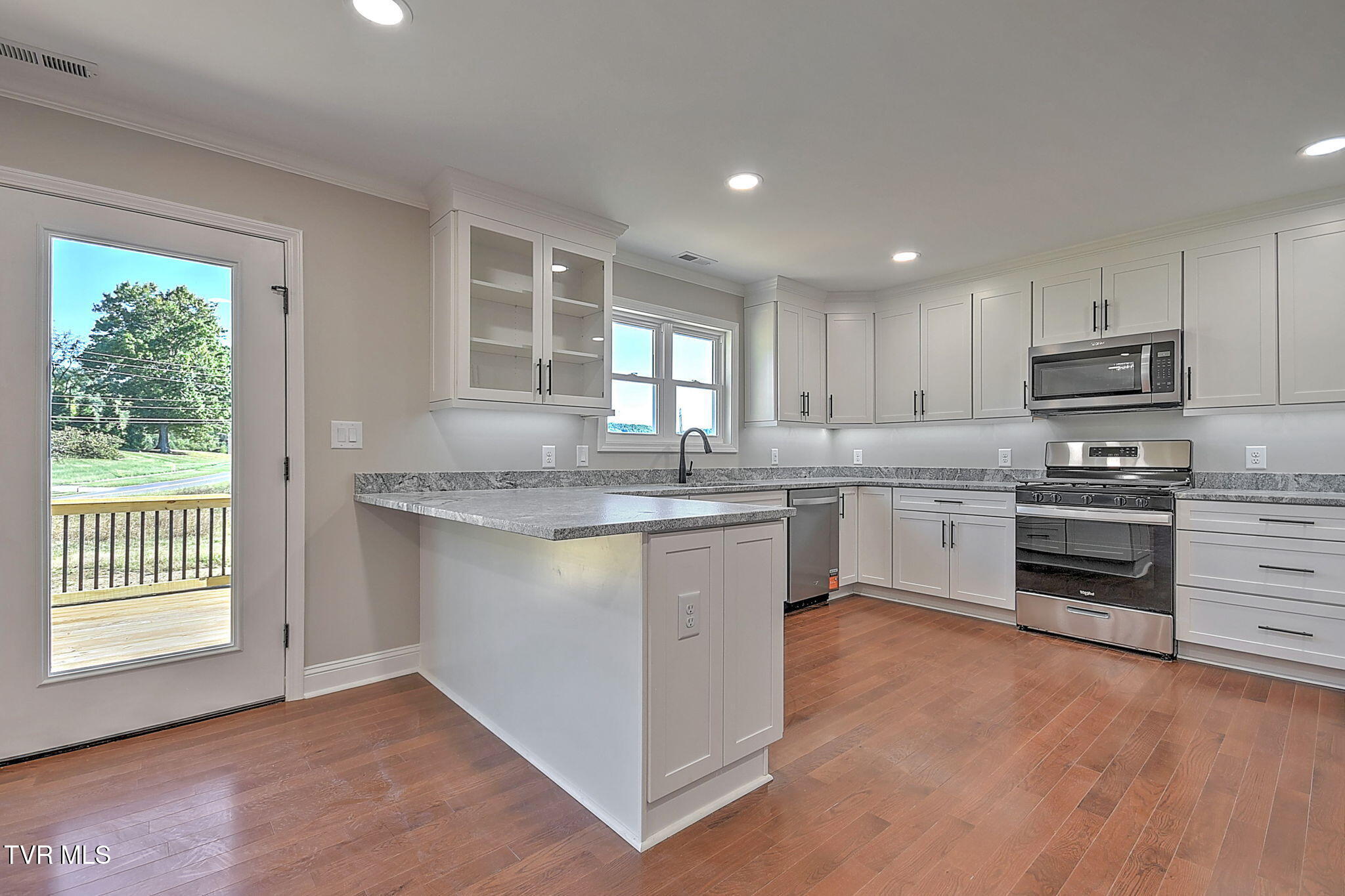 3844 Lake Valley Drive Property Photo 18