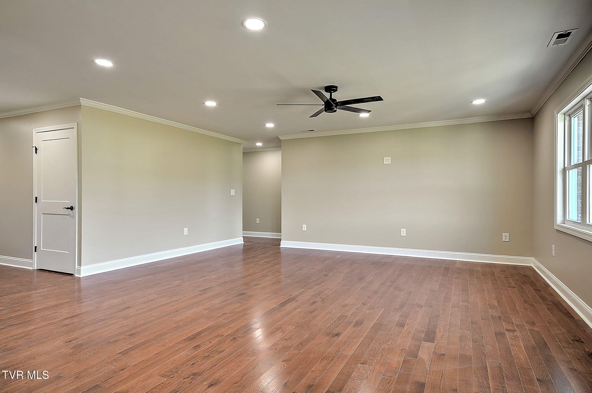 3844 Lake Valley Drive Property Photo 20
