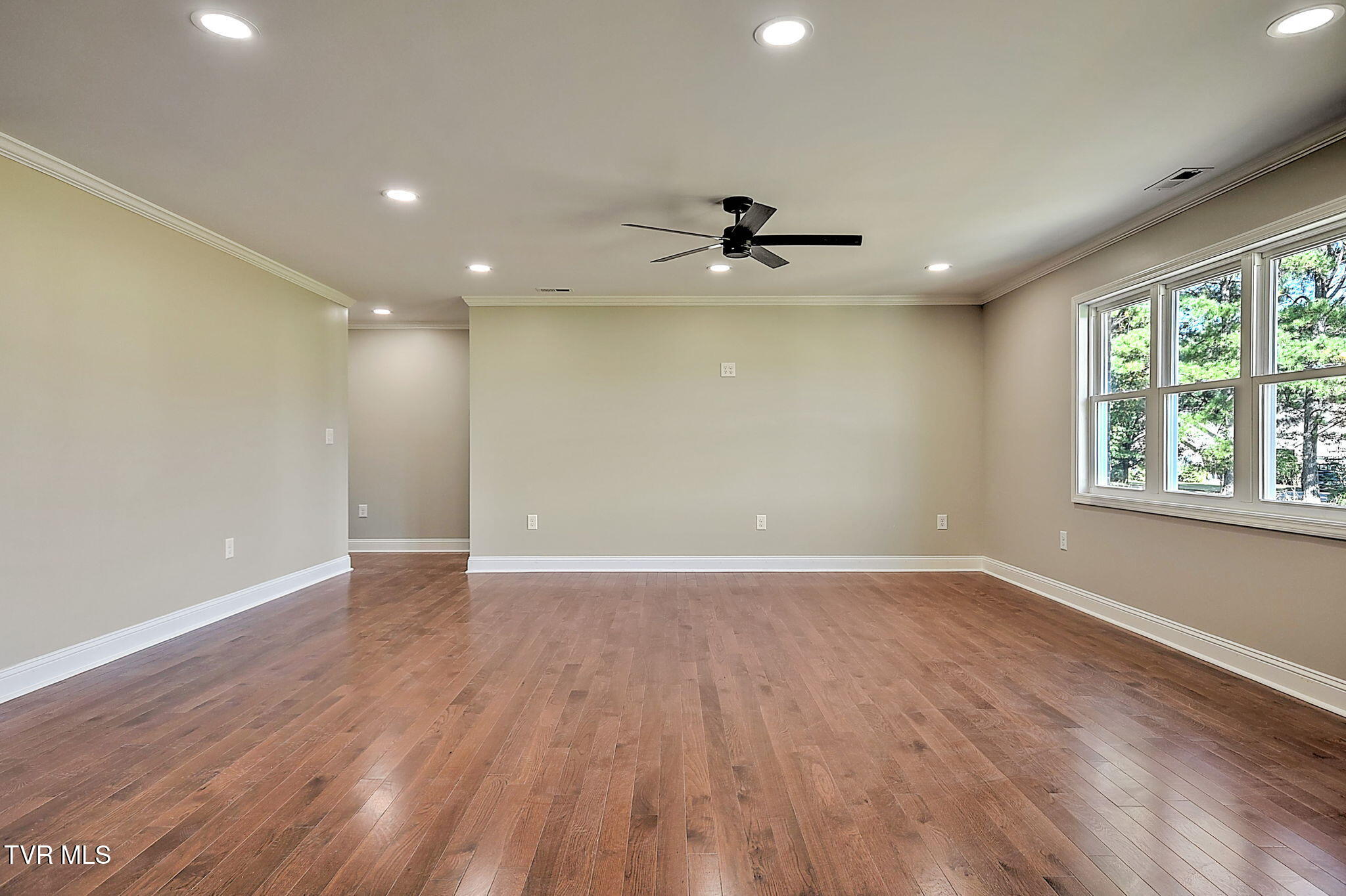 3844 Lake Valley Drive Property Photo 21