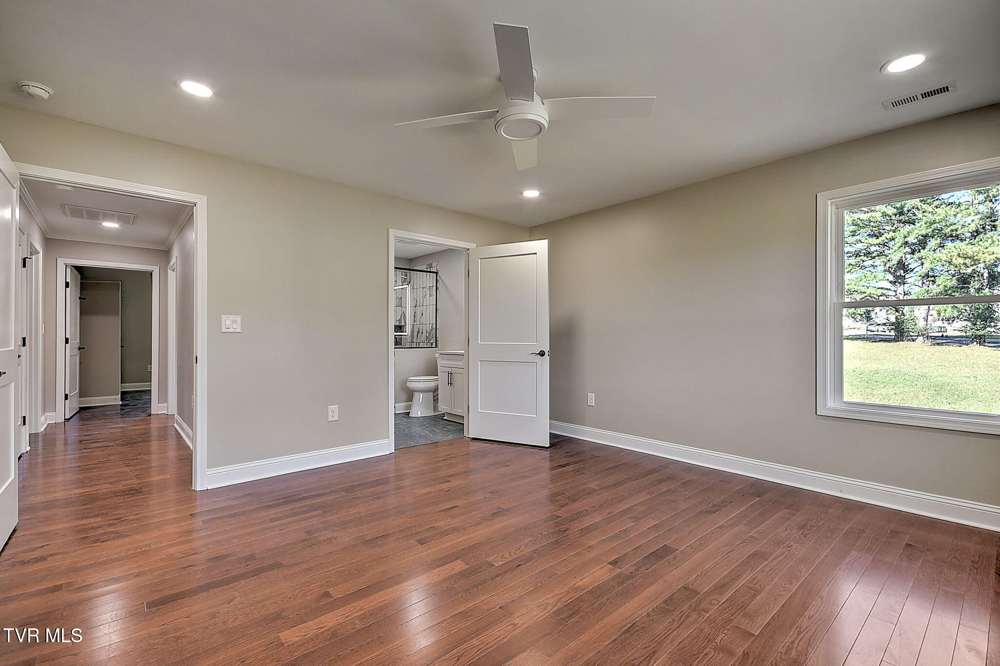 3844 Lake Valley Drive Property Photo 22