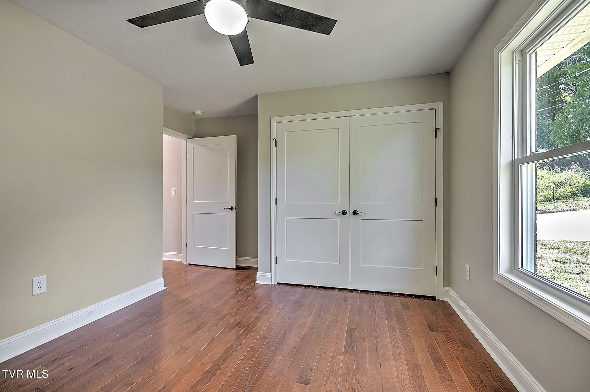 3844 Lake Valley Drive Property Photo 33